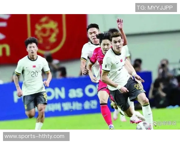 泰国队防守犯规引发争议拜合拉木模仿对手动作表达不满 泰国队防守犯规引发争议拜合拉木模仿对手动作表达不满