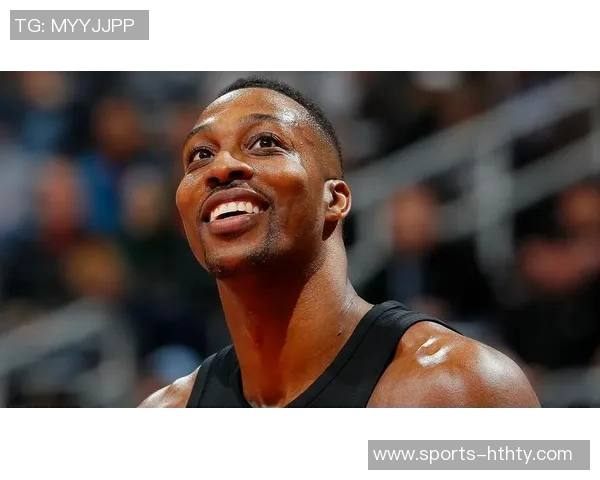 霍华德称约基奇腰背力量惊人自言为合同拼尽全力 霍华德称约基奇腰背力量惊人自言为合同拼尽全力