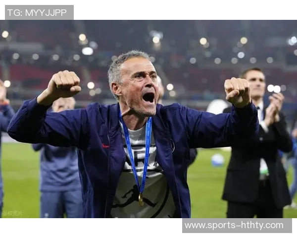 2025赛季收官战恩里克淡谈六冠王萨福诺夫手骨折依然神勇扑点球